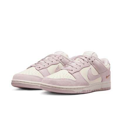 ZAPATILLA NIKE WMNS NIKE DUNK LOW SE MUJER
